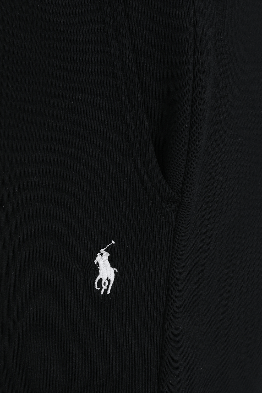 תמונה אחורית של מכנסי ג'וג קצרים POLO RALPH LAUREN