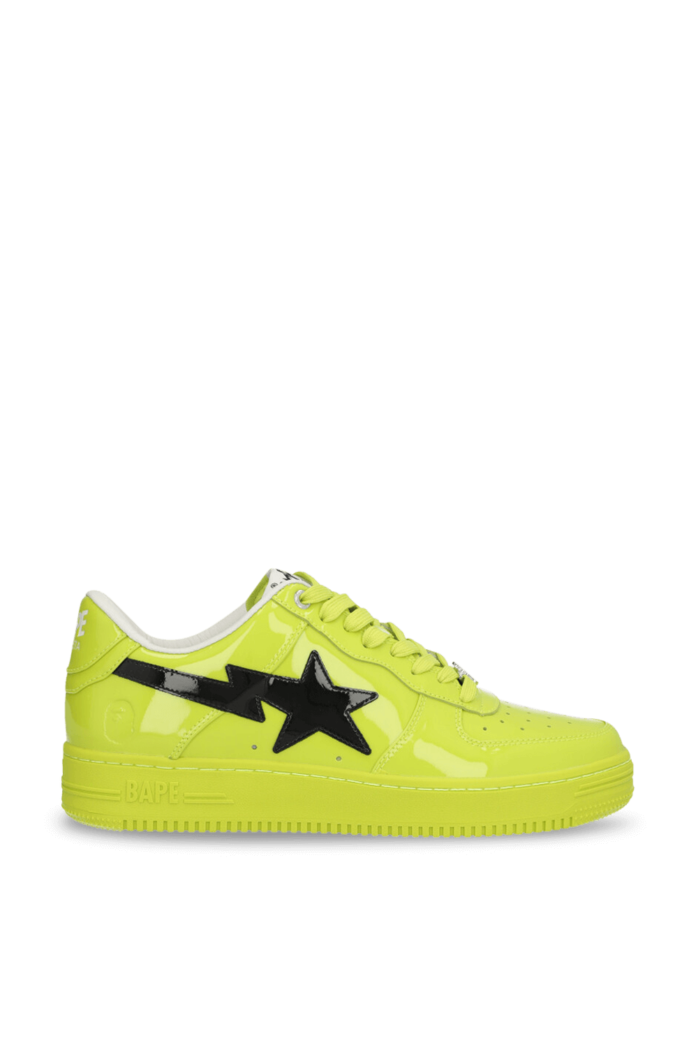 תמונה קידמית של נעלי סניקרס M2 BAPE