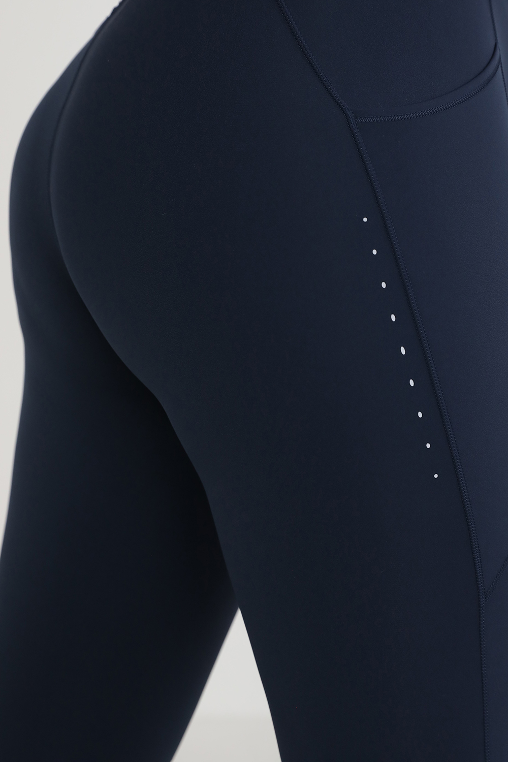 תמונת תקריב דוגמן של Nulux 5 Pockets HR Run Tight 25