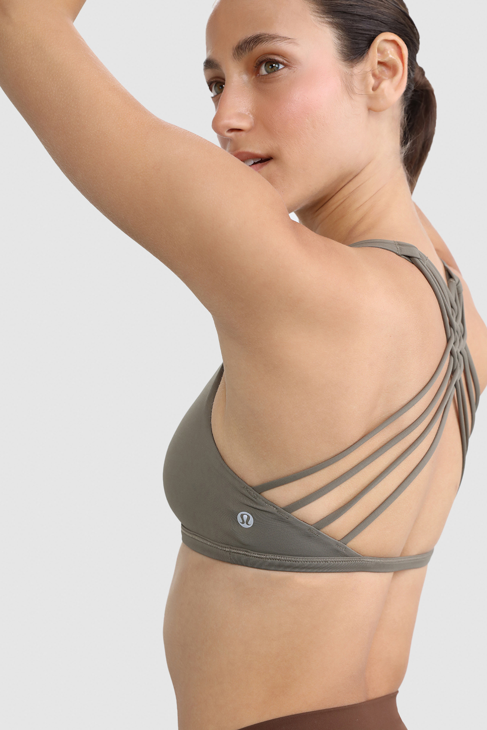 תמונת תקריב דוגמן של Free to Be Bra