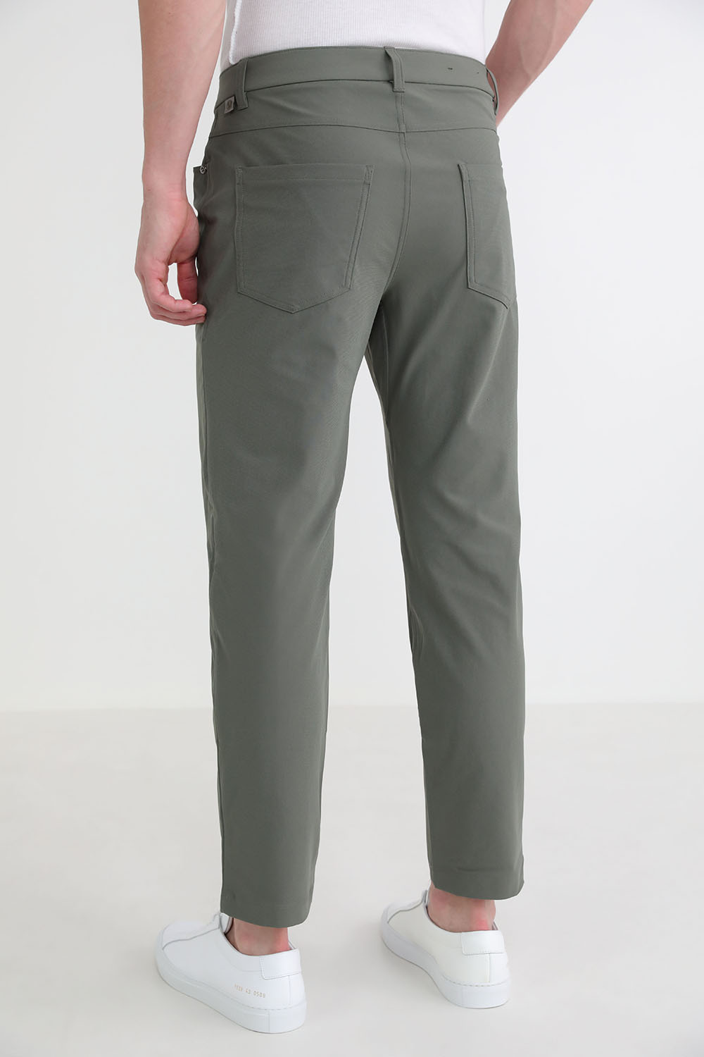 תמונת דוגמן אחורית של ABC Classic-Fit Pant 30" *Warpstreme