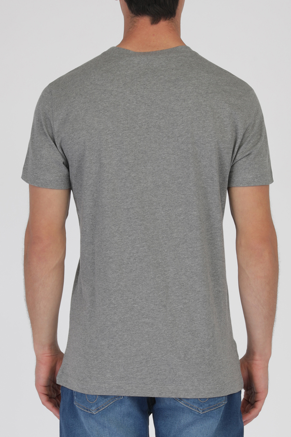 תמונת דוגמן אחורית של Iconic Monogram Tee In Grey