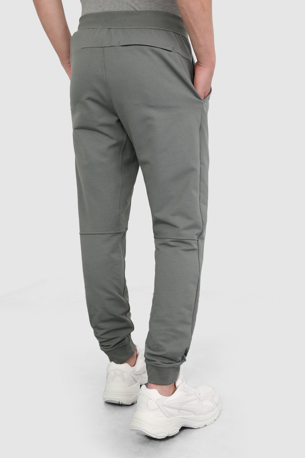תמונת דוגמן אחורית של City Sweat Jogger