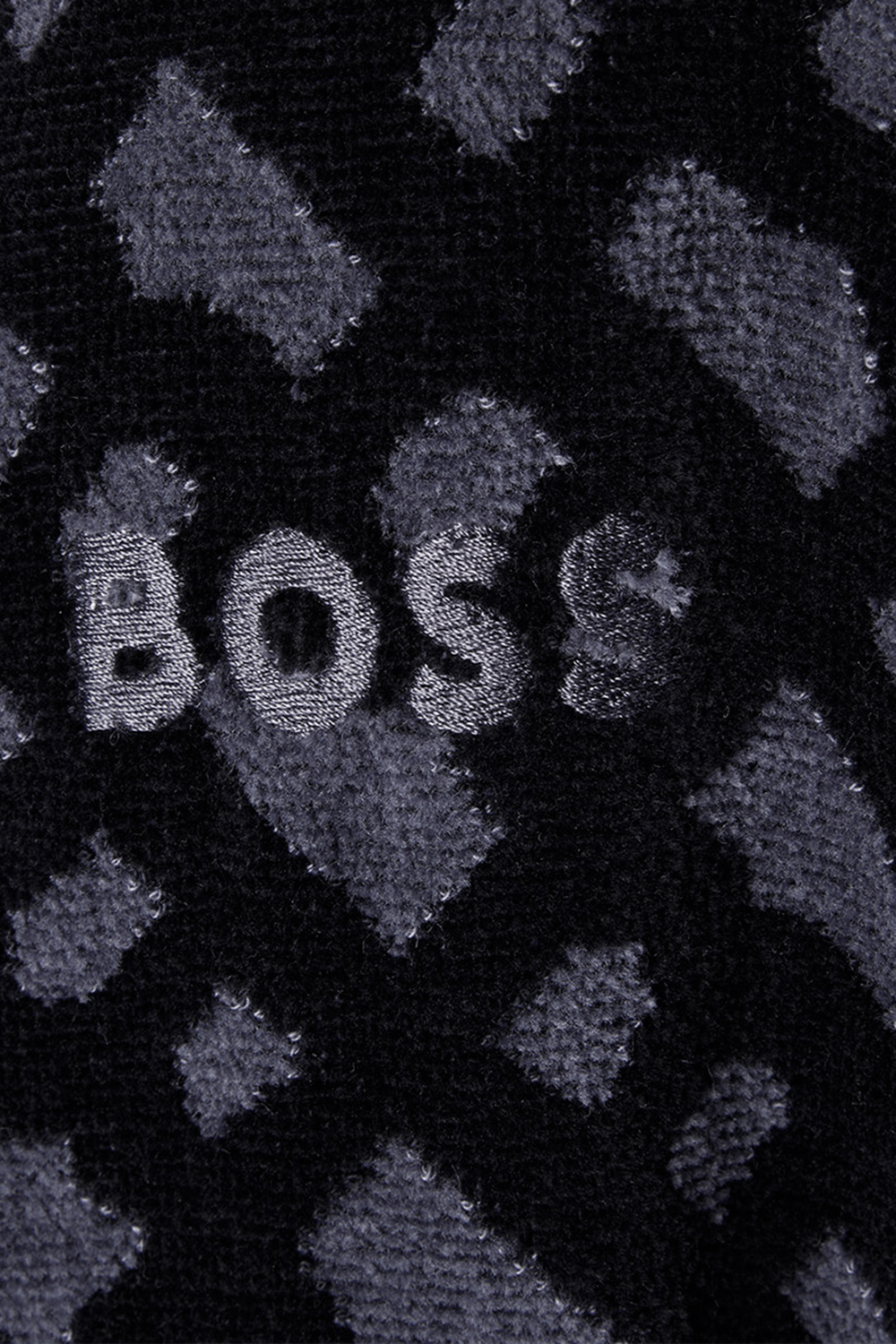 תמונת פנים של חלוק רחצה מכותנה אורגנית BOSS