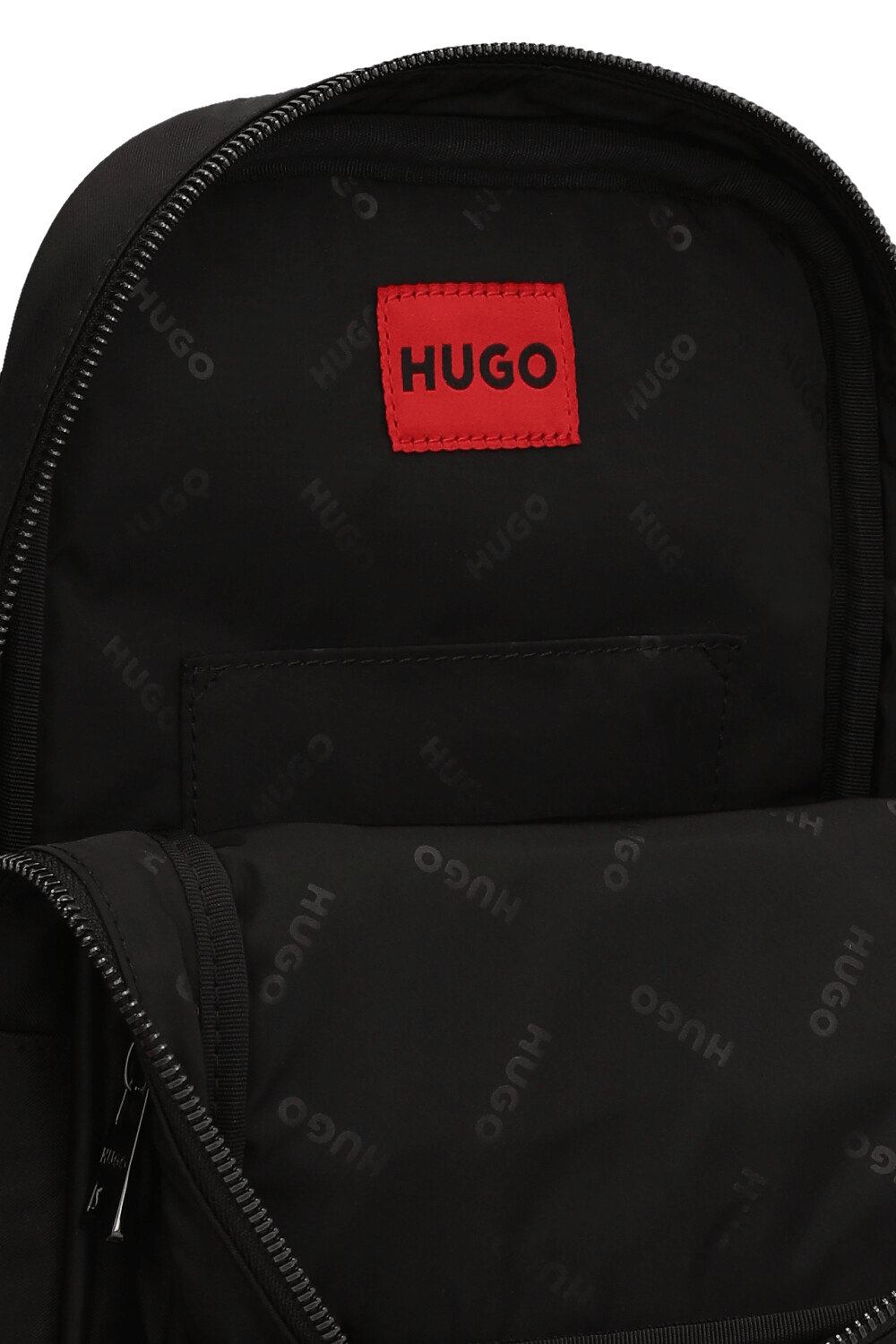 תמונת פנים של תיק קרוס HUGO