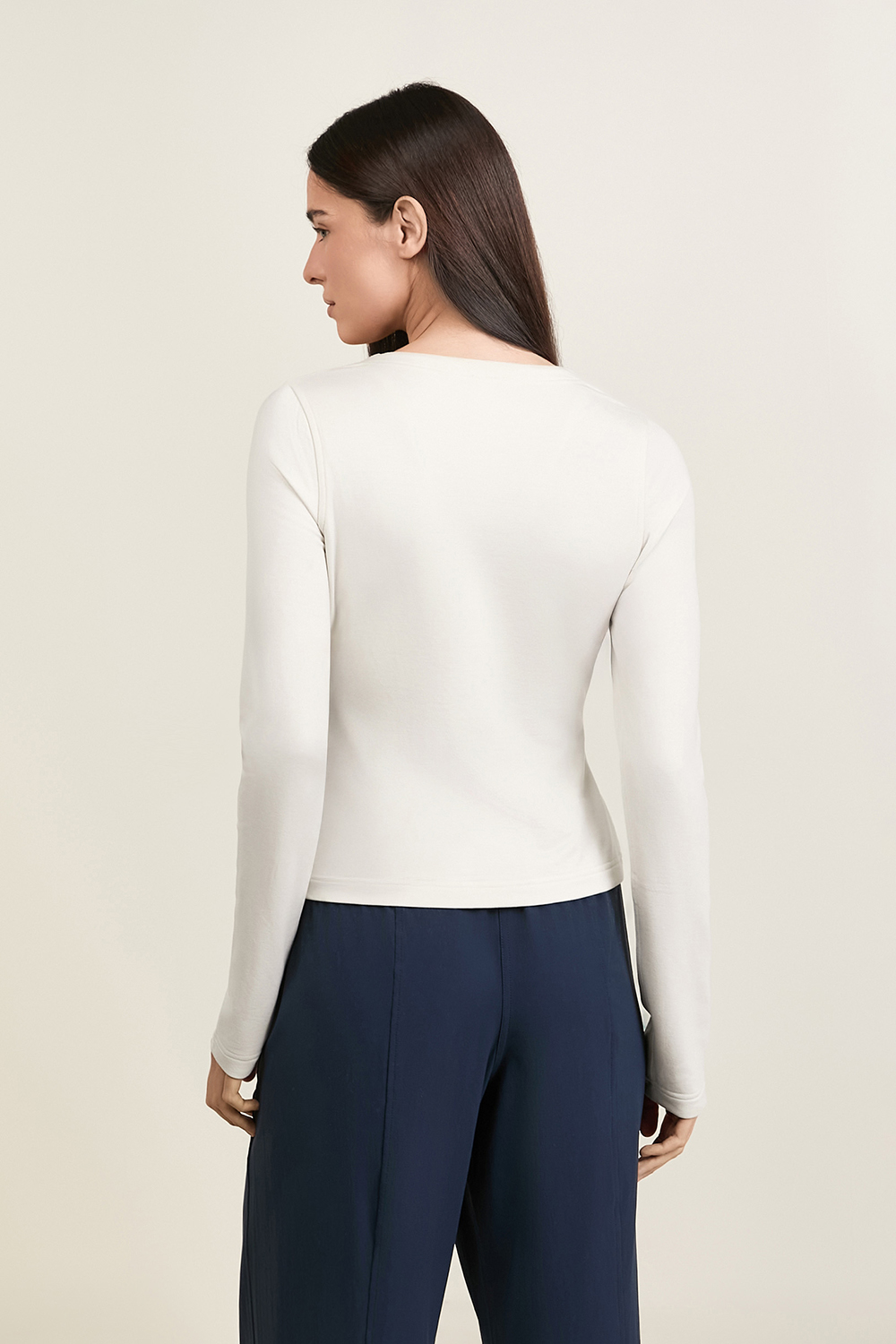 תמונת דוגמן אחורית של Modal Fleece Open-Front Long-Sleeve Shirt LULULEMON