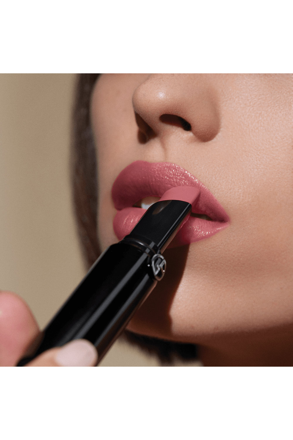 תמונה אחורית של שפתון עמיד ליפ פוואר 113 ARMANI BEAUTY