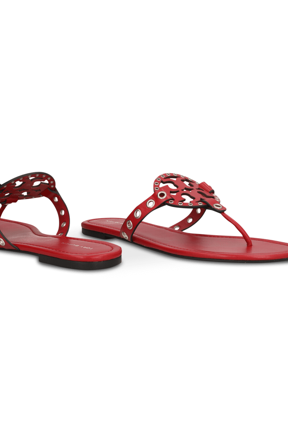 תמונת תקריב של סנדלי אצבע מילר איילט TORY BURCH