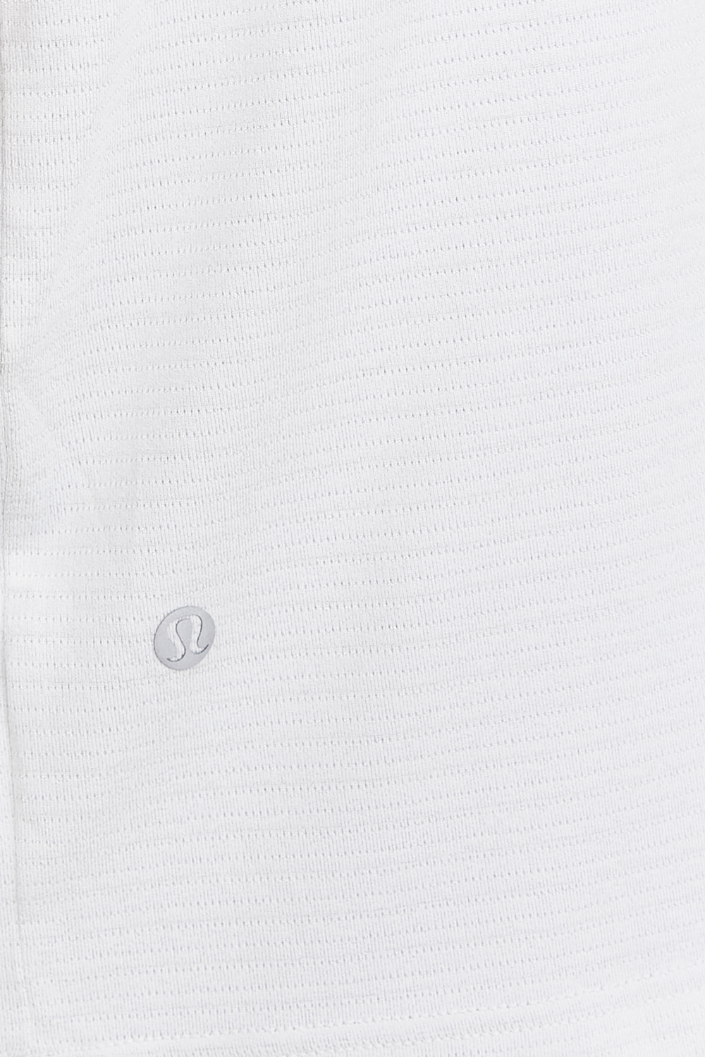 תמונת תקריב דוגמן של License to Train Relaxed Short Sleeve LULULEMON