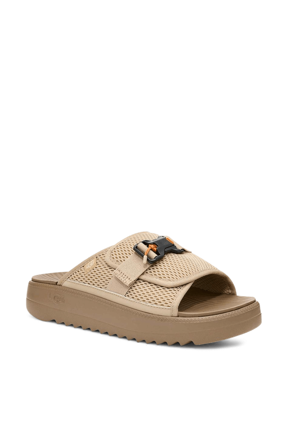 תמונת תקריב של כפכפי מאקסר סלייד 2.0 UGG