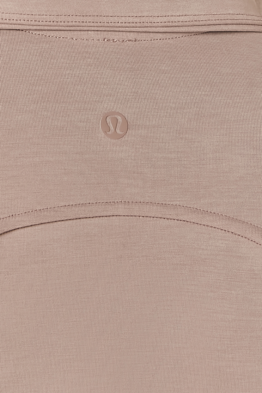 תמונת תקריב דוגמן של Brushed Softstreme Half Zip LULULEMON