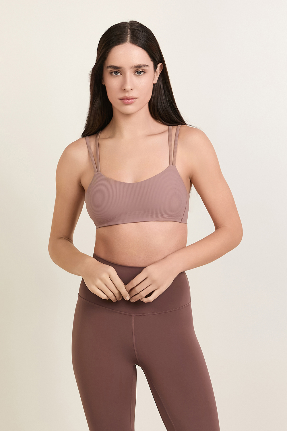 תמונת דוגמן קידמית של Like a Cloud Bra B/C LULULEMON