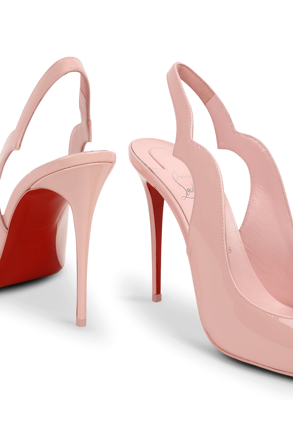 תמונת תקריב של נעלי עקב הוט צ'יק סלינג CHRISTIAN LOUBOUTIN