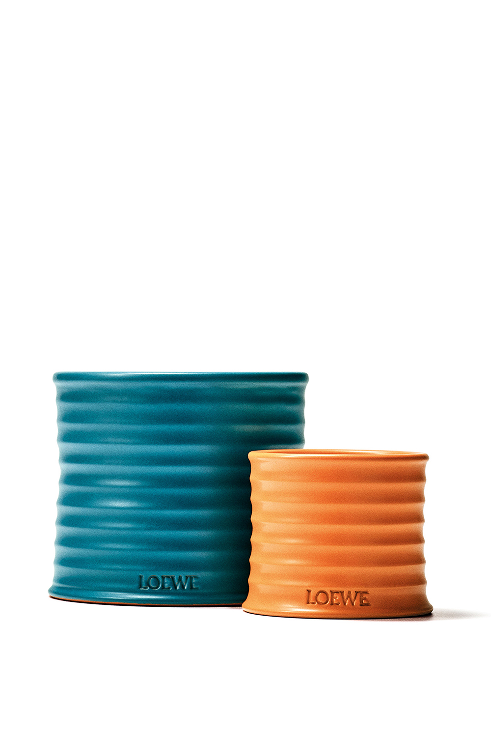תמונת פנים של LOEWE Incense Small Scented Candle LOEWE PERFUMES