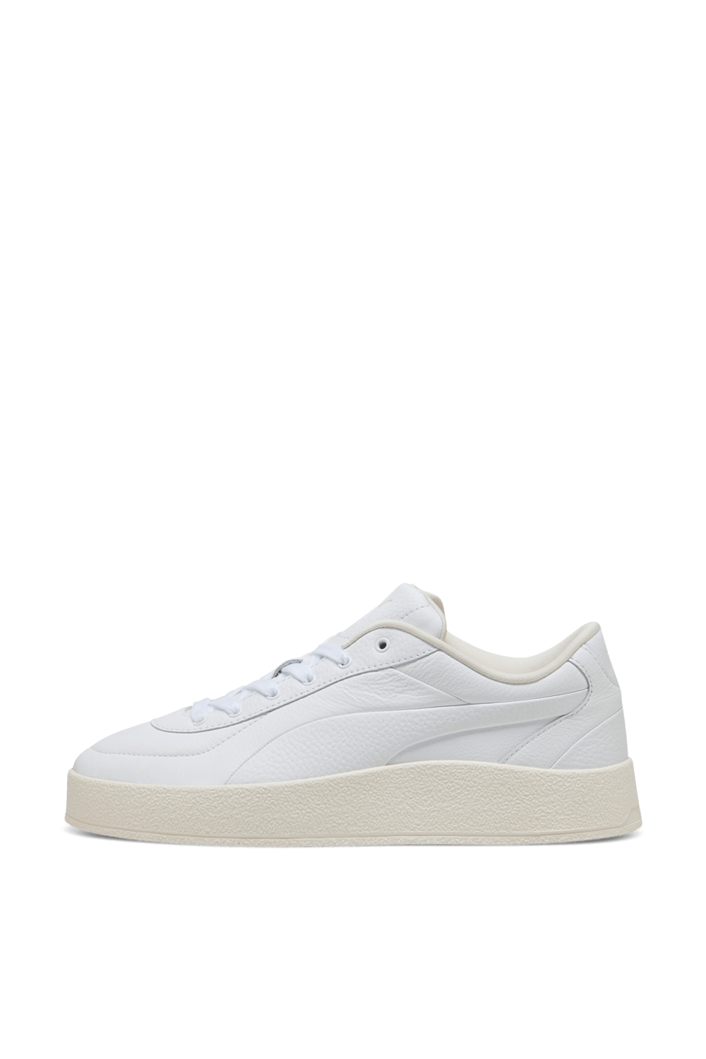 תמונה אחורית של נעלי סניקרס PUMA