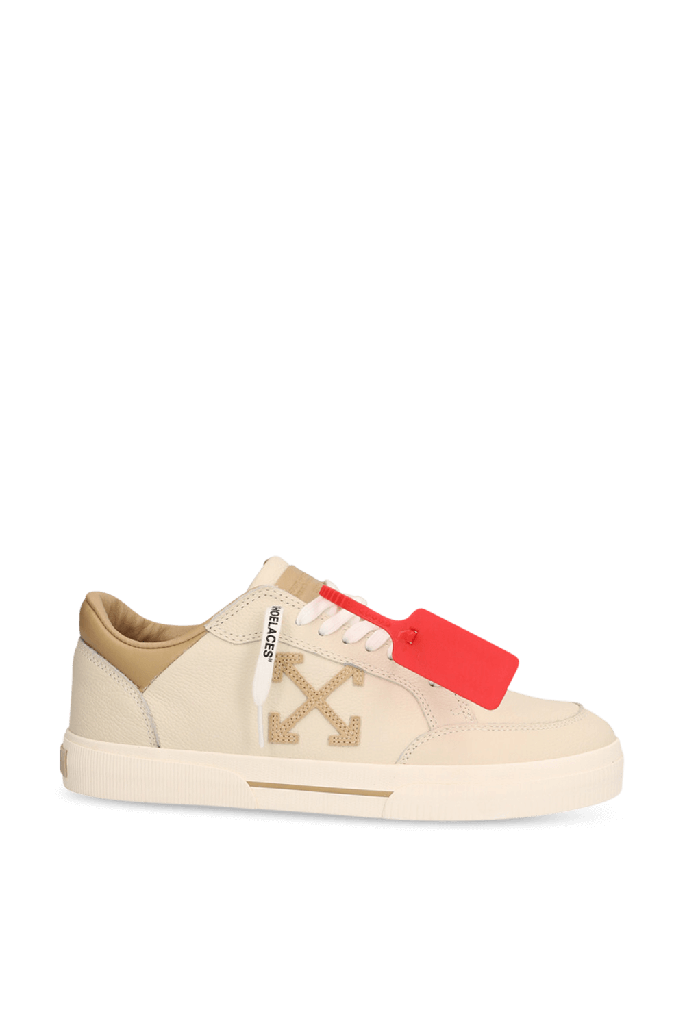 תמונה קידמית של נעלי סניקרס OFF WHITE