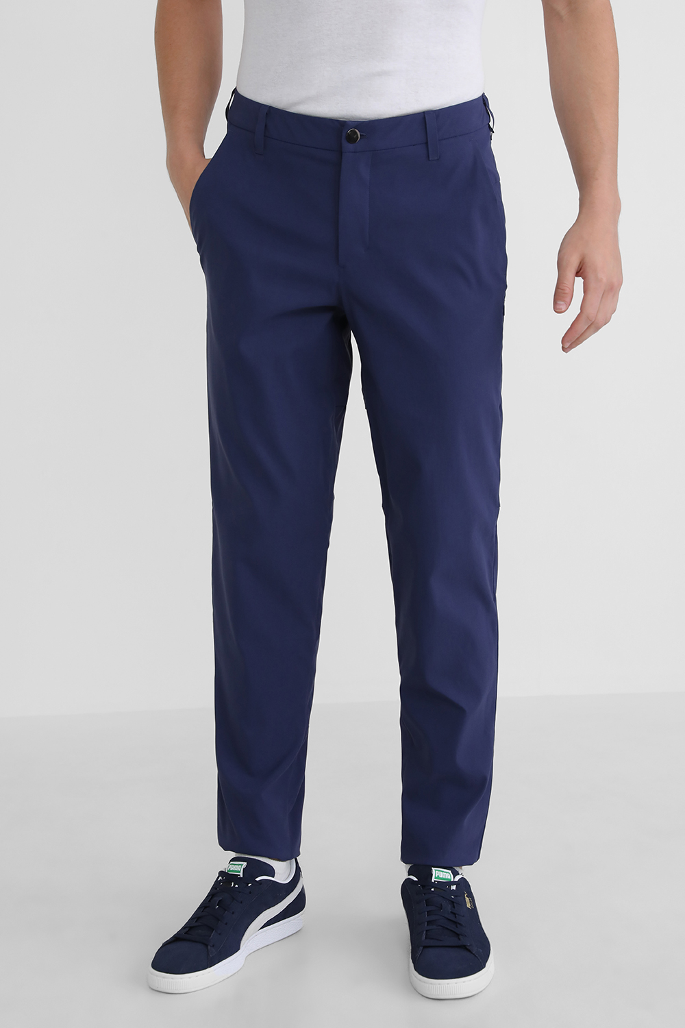 תמונת דוגמן קידמית של Commission Golf Pant 32 LULULEMON