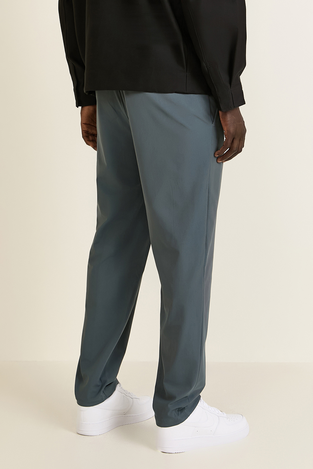 תמונת דוגמן אחורית של ABC Warpstreme™ Pull-On Pant