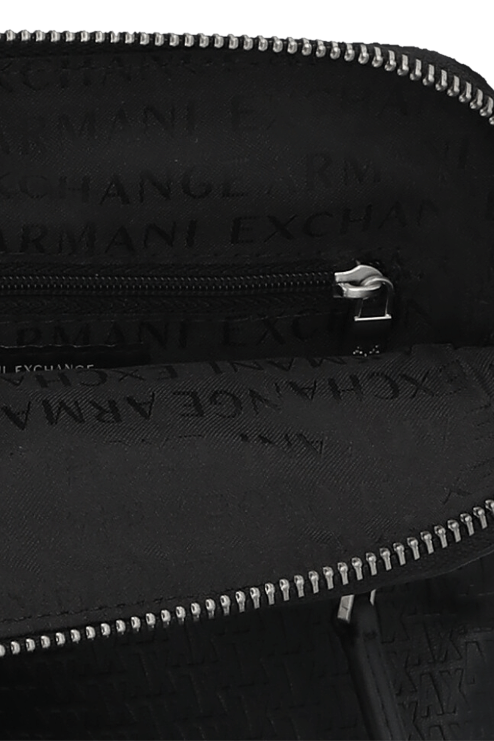 תמונת פנים של תיק קרוסבודי ARMANI EXCHANGE