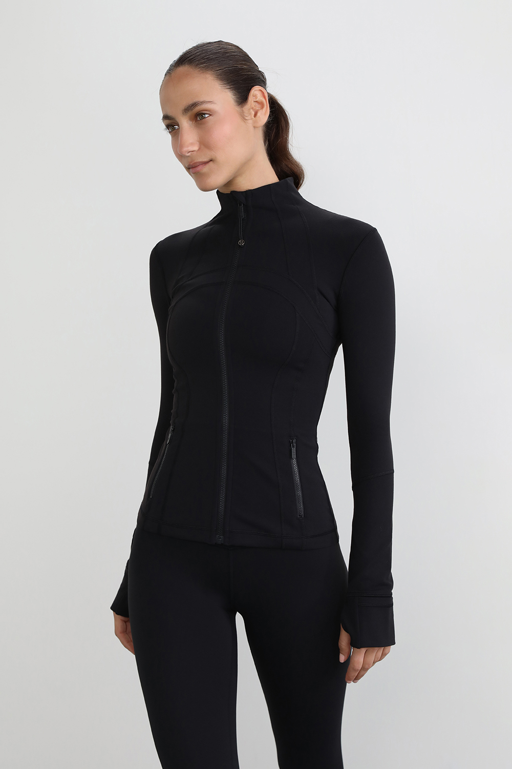 תמונת דוגמן קידמית של Define™ Jacket