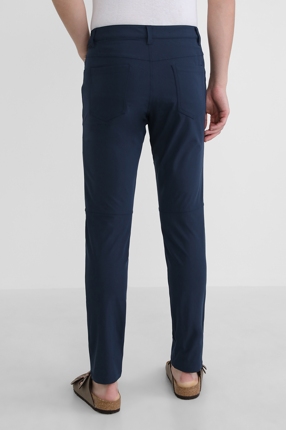 תמונת דוגמן אחורית של ABC Slim-Fit Pant 32 LULULEMON
