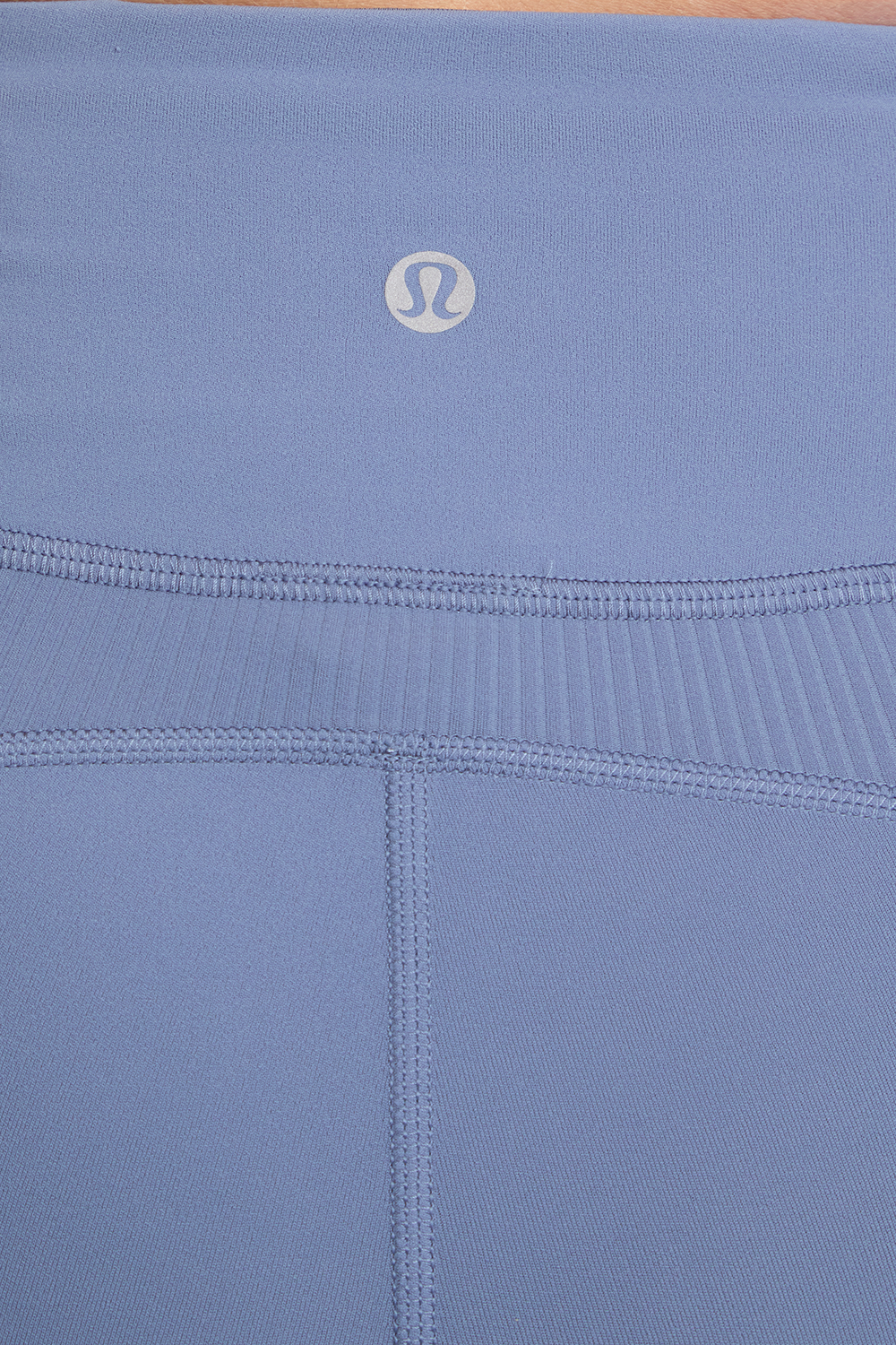 תמונת תקריב דוגמן של Groove High-Rise Ribbed Panel Tight 25
