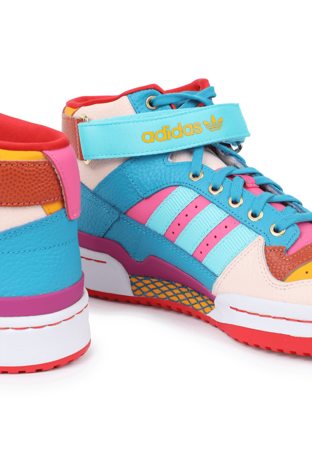 תמונת תקריב של Adidas x S.E.E.D Forum Mid in Multicolor ADIDAS ORIGINALS