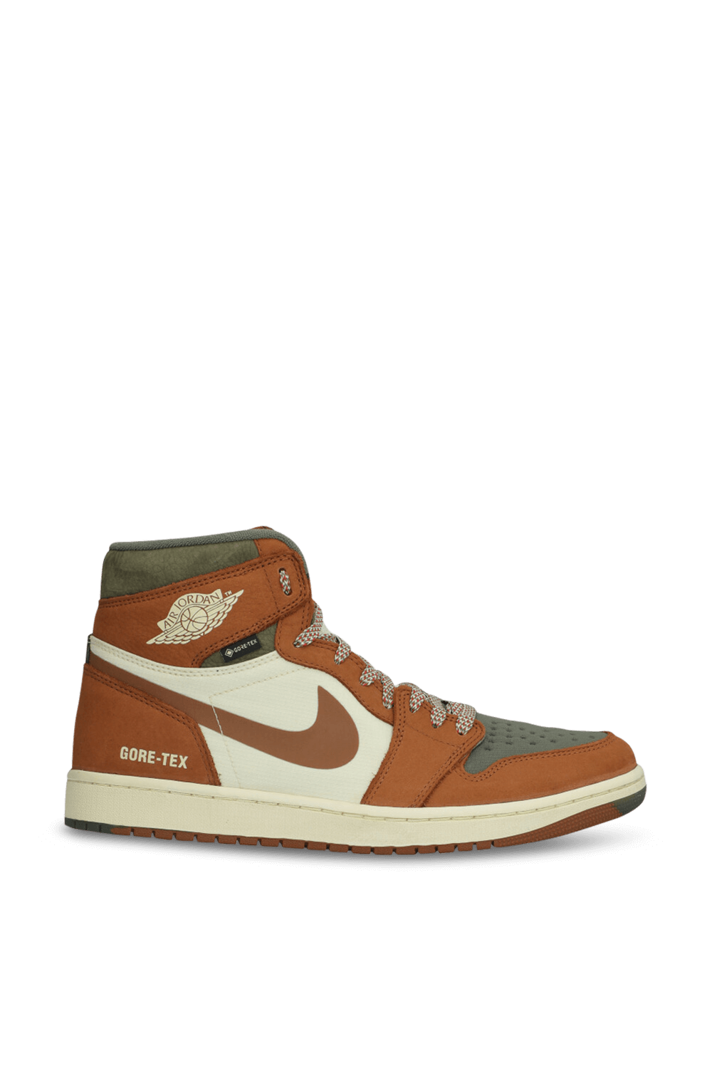 תמונה קידמית של נעלי סניקרס NIKE