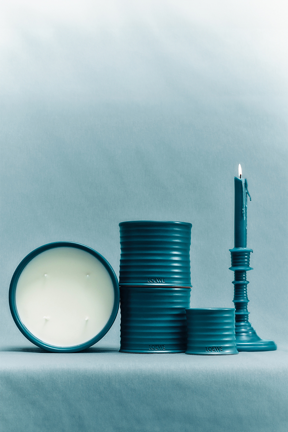 LOEWE Incense Small Scented Candle LOEWE PERFUMES