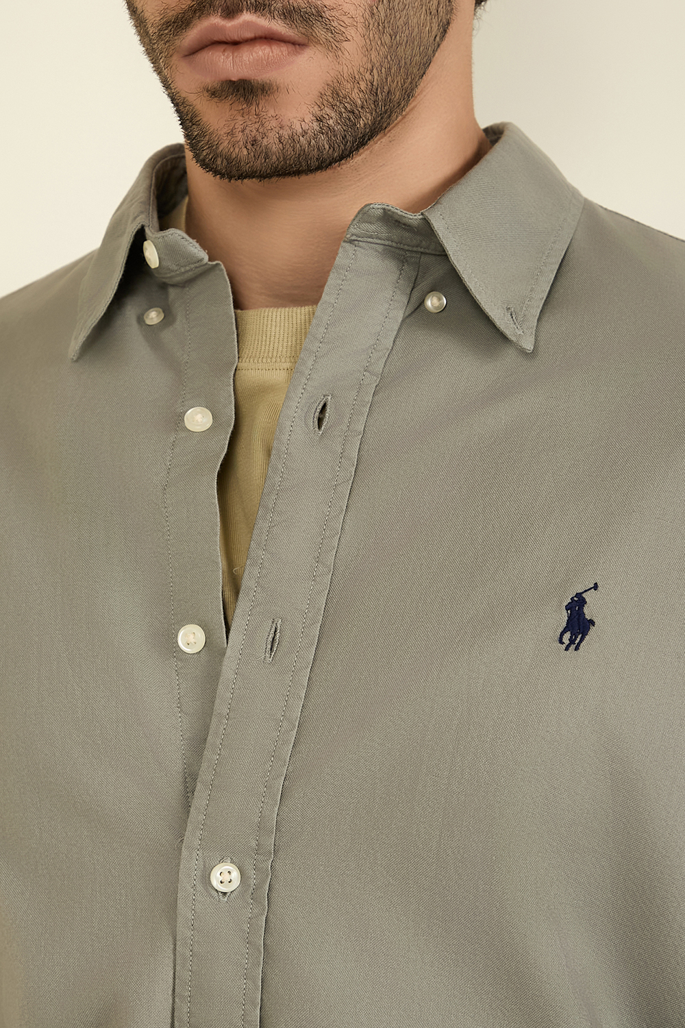 תמונת תקריב דוגמן של חולצה מכופתרת POLO RALPH LAUREN