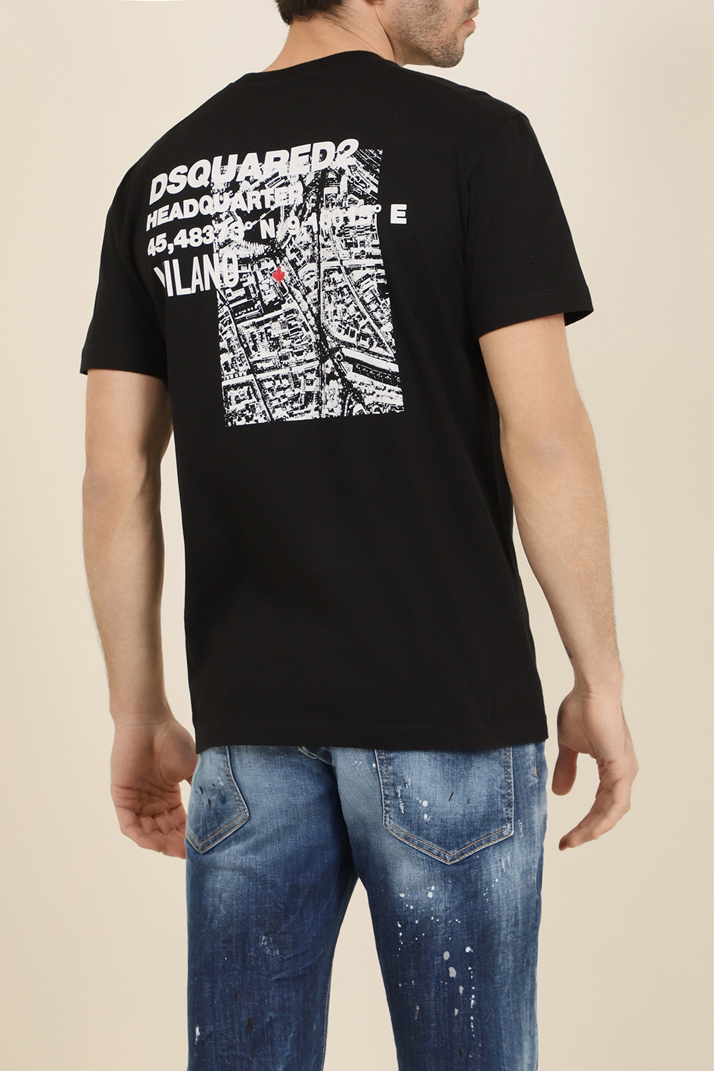 תמונת דוגמן אחורית של חולצת טי סלים פיט DSQUARED2