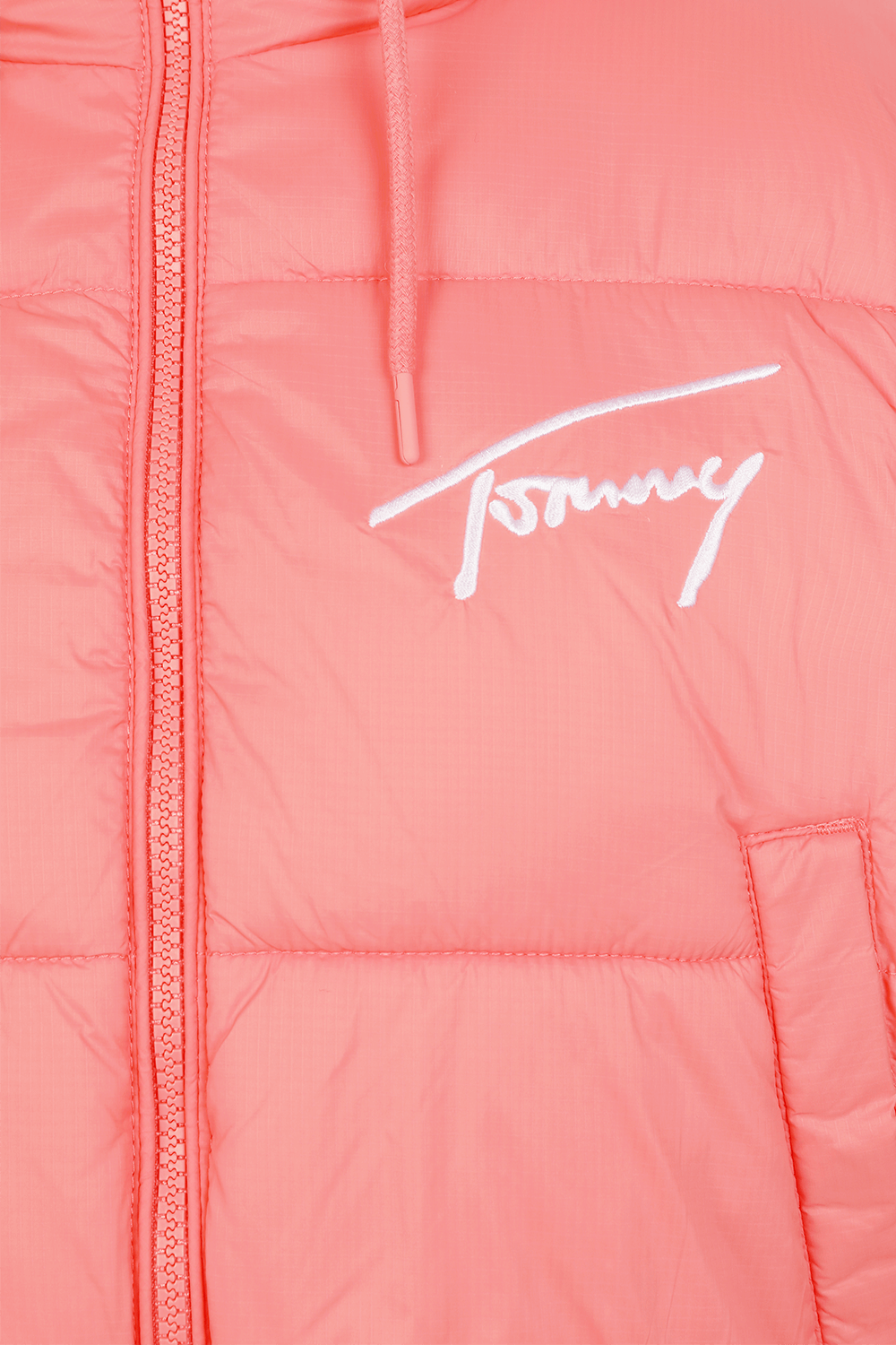 תמונה אחורית של מעיל קרופ מרופד עם לוגו חתימה TOMMY HILFIGER