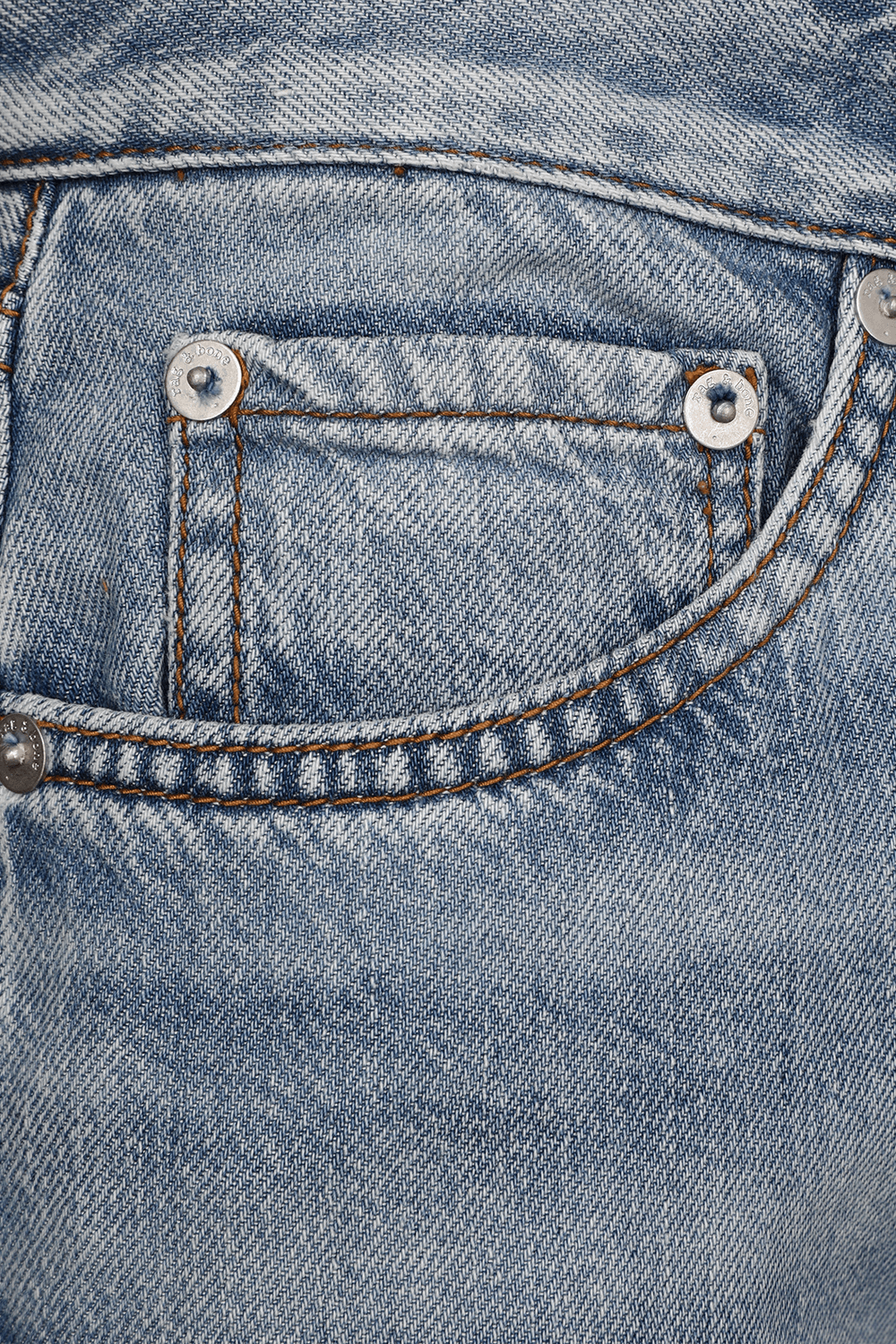 תמונה אחורית של מכנסי ג'ינס רחבים RAG & BONE
