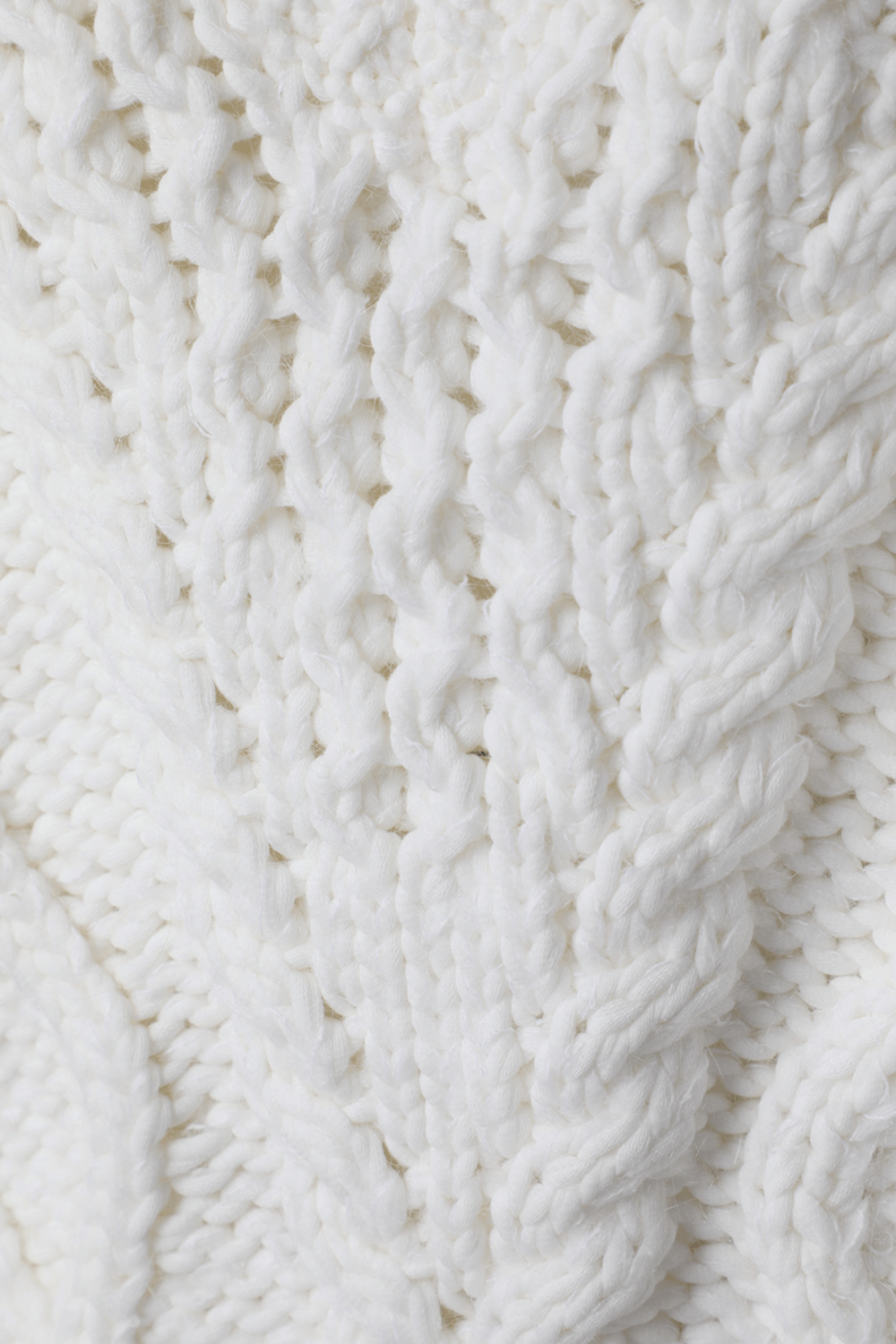תמונה אחורית של Prade Sweater In White IRO