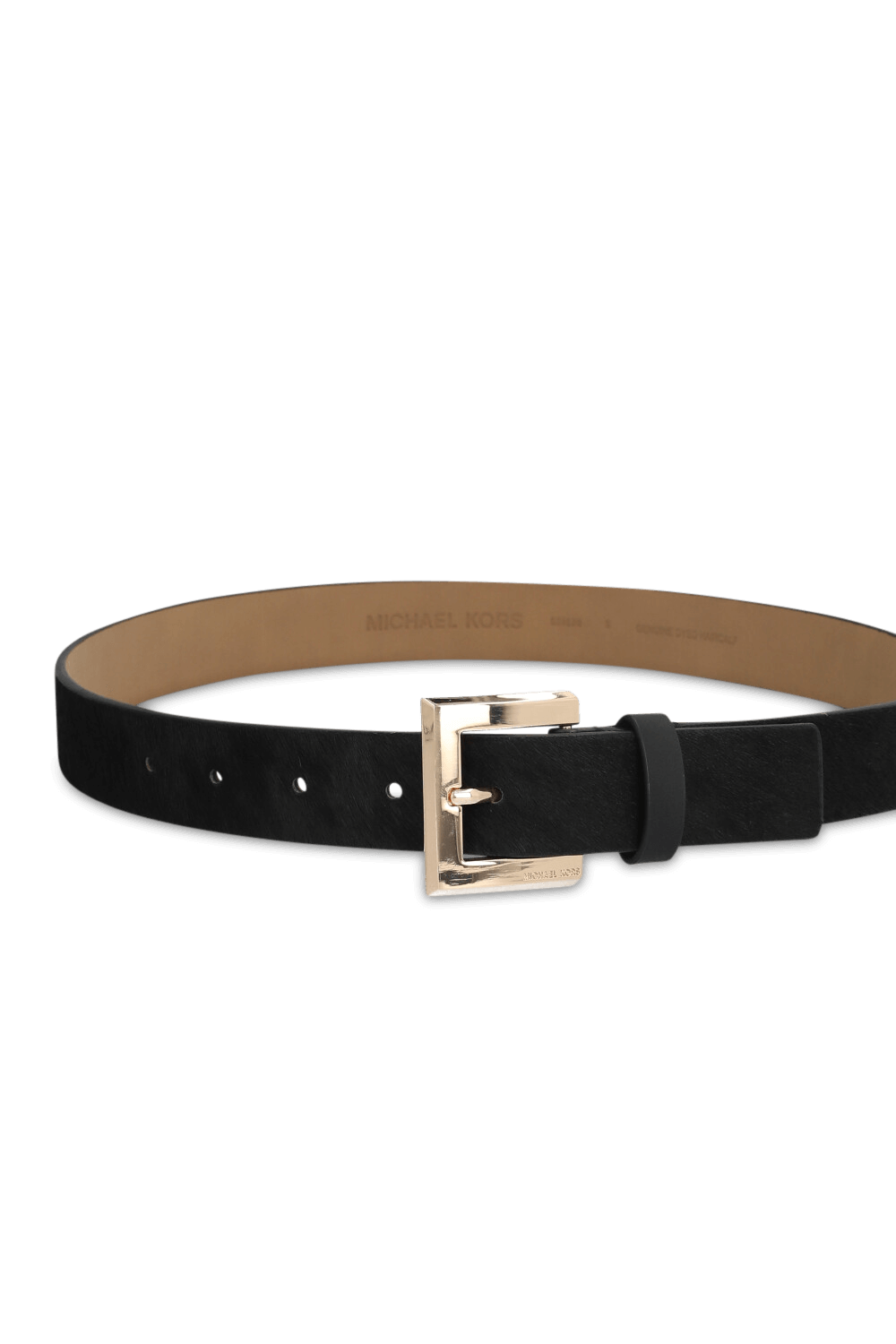 תמונת תקריב של חגורת עור במרקם פרוותי MICHAEL KORS