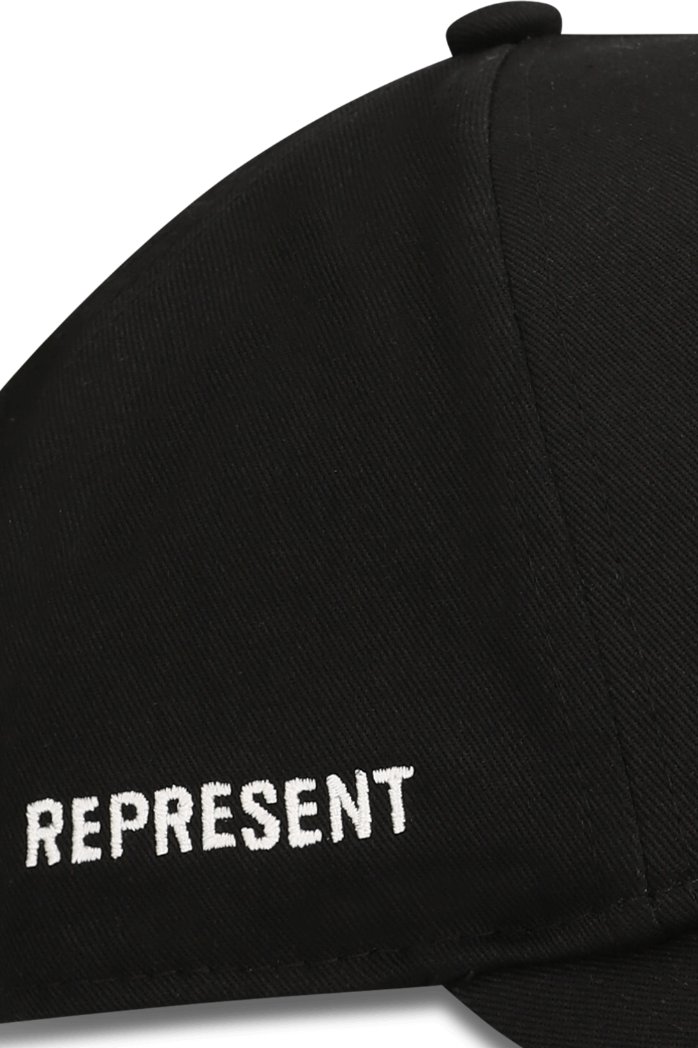 תמונת תקריב של כובע מצחייה REPRESENT