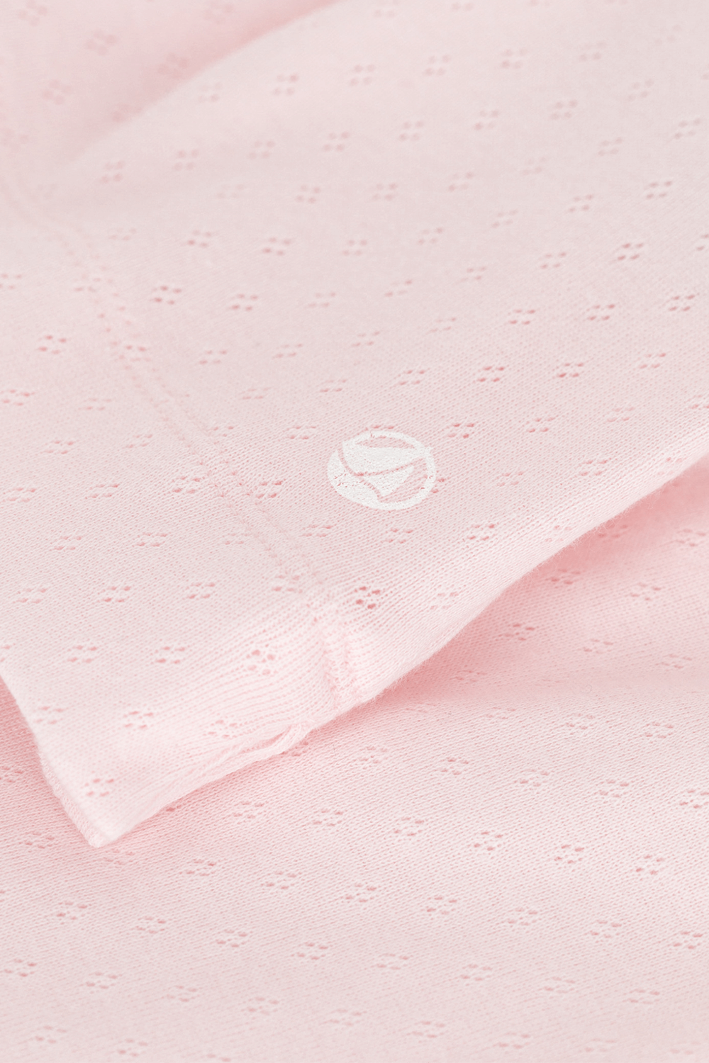 תמונת תקריב של סט פיג'מה קצר PETIT BATEAU
