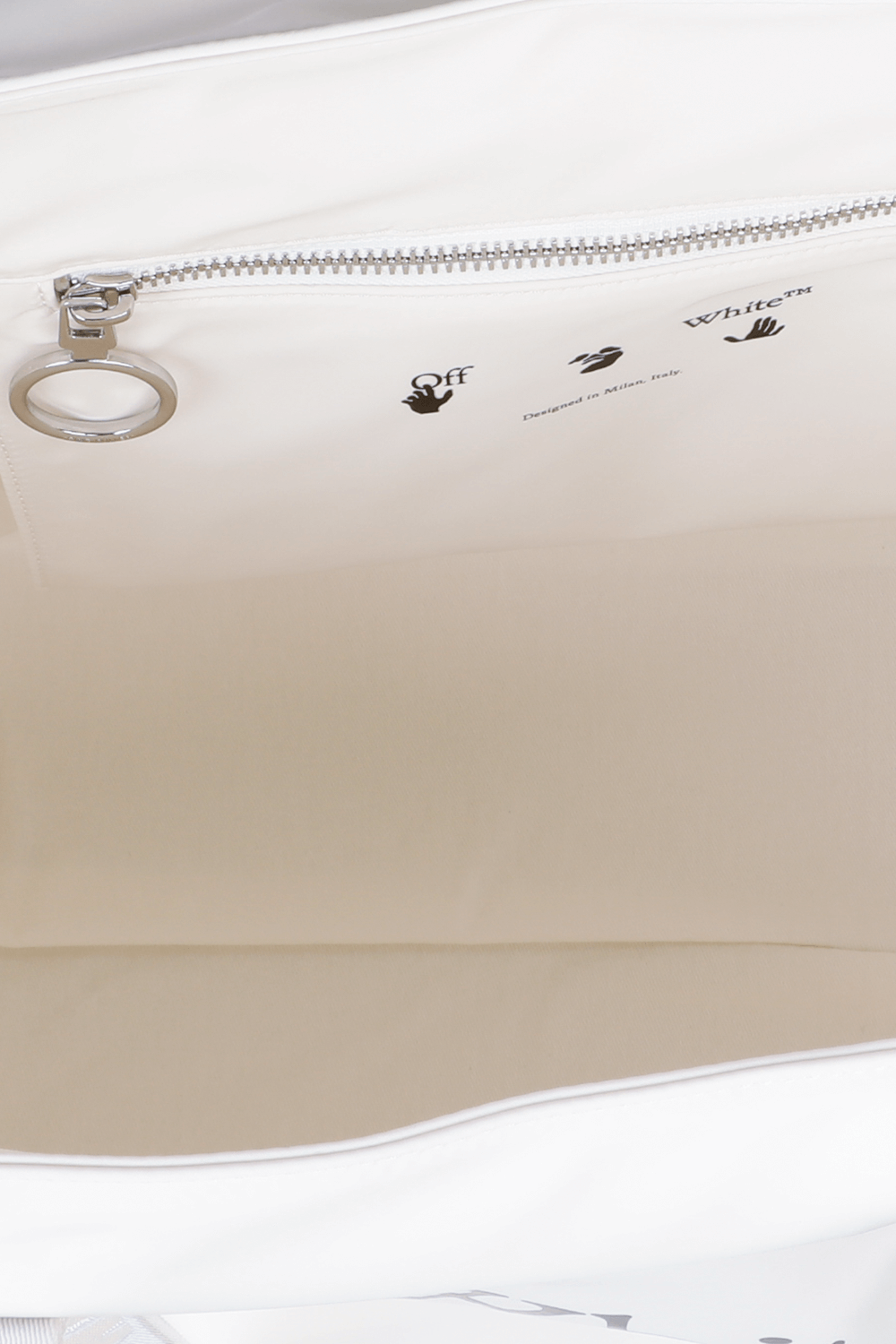 תמונת תקריב של Nylon Tote Bag in White