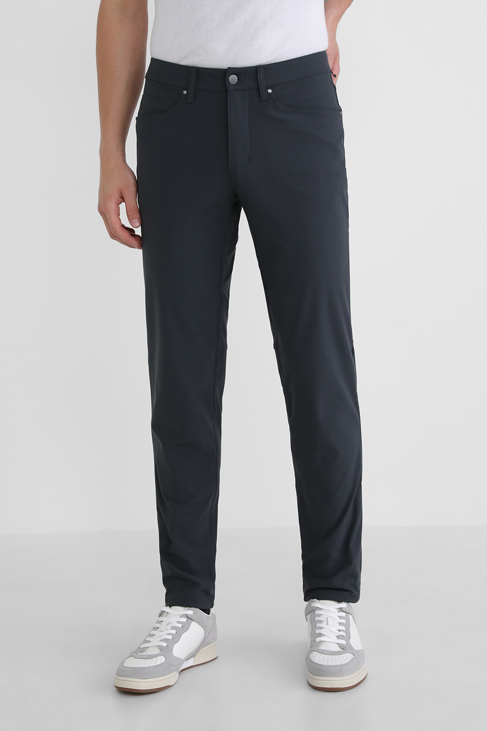תמונת דוגמן קידמית של ABC Classic Pant 32
