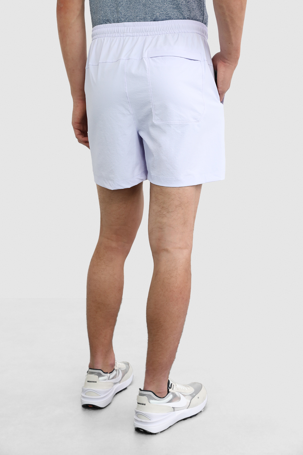 תמונת דוגמן אחורית של Bowline Short 5