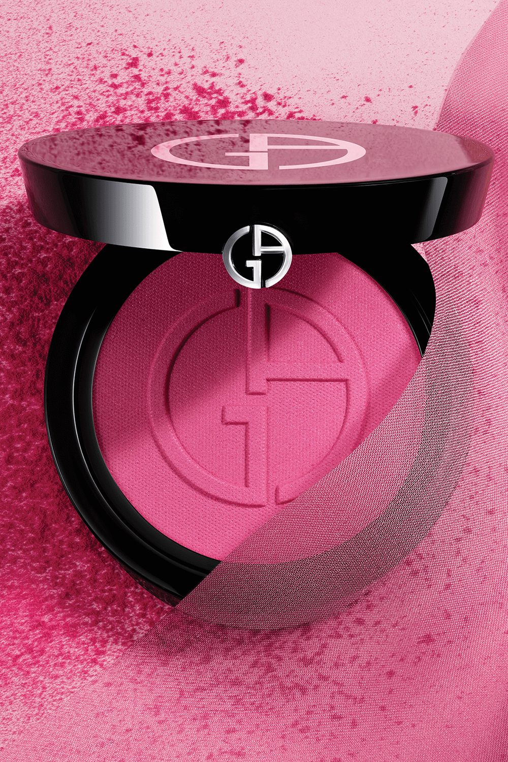 תמונת פנים של סומק לומינוס סילק גלואו 52 ARMANI BEAUTY