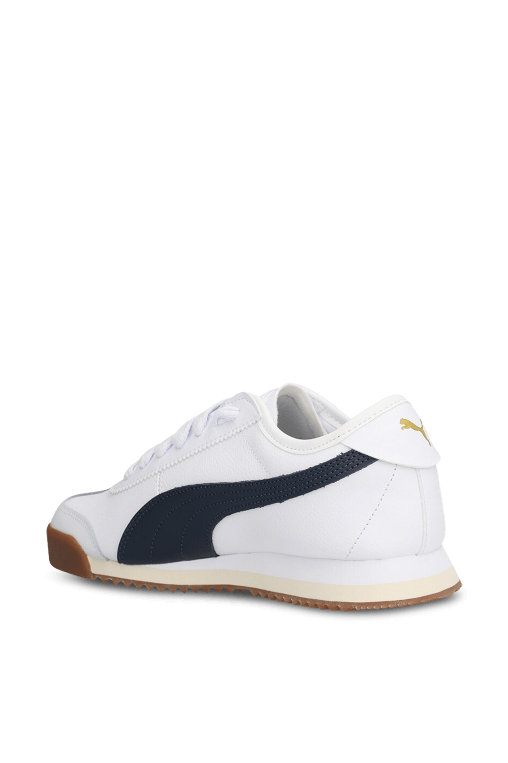 תמונת תקריב של נעלי סניקרס רומא 68 PUMA