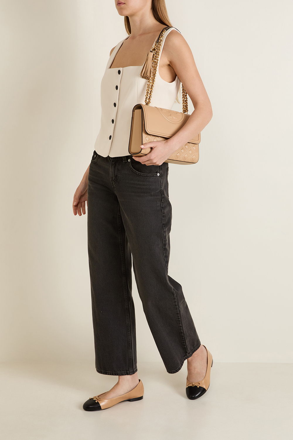 תמונת דוגמן קידמית של תיק קרוסבודי פלמינג TORY BURCH