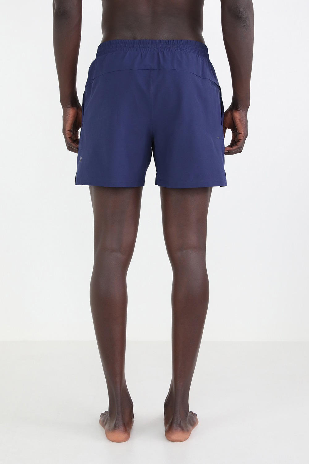 תמונת דוגמן אחורית של Pool Short 5 LULULEMON