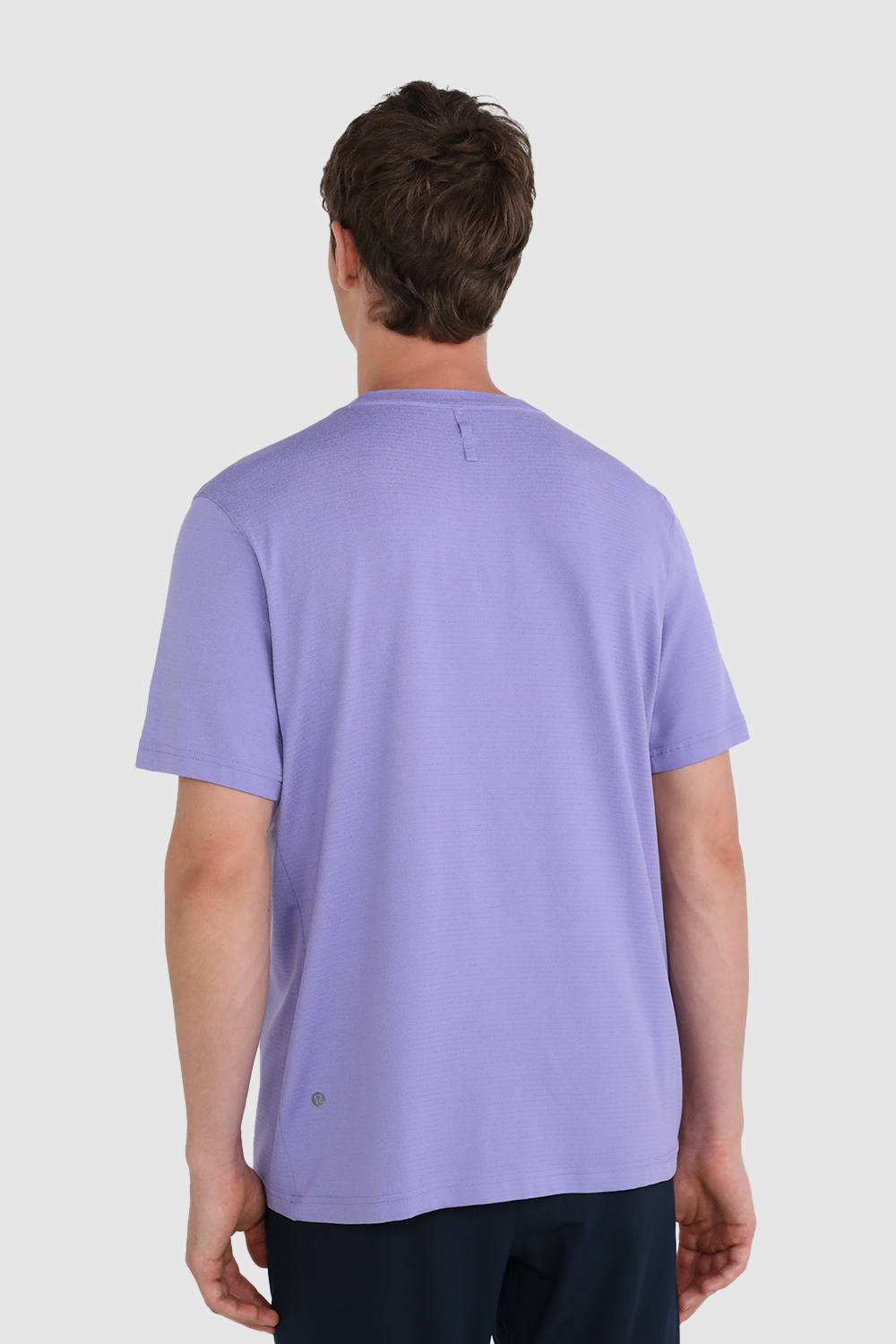 תמונת דוגמן אחורית של License to Train Relaxed Short Sleeve