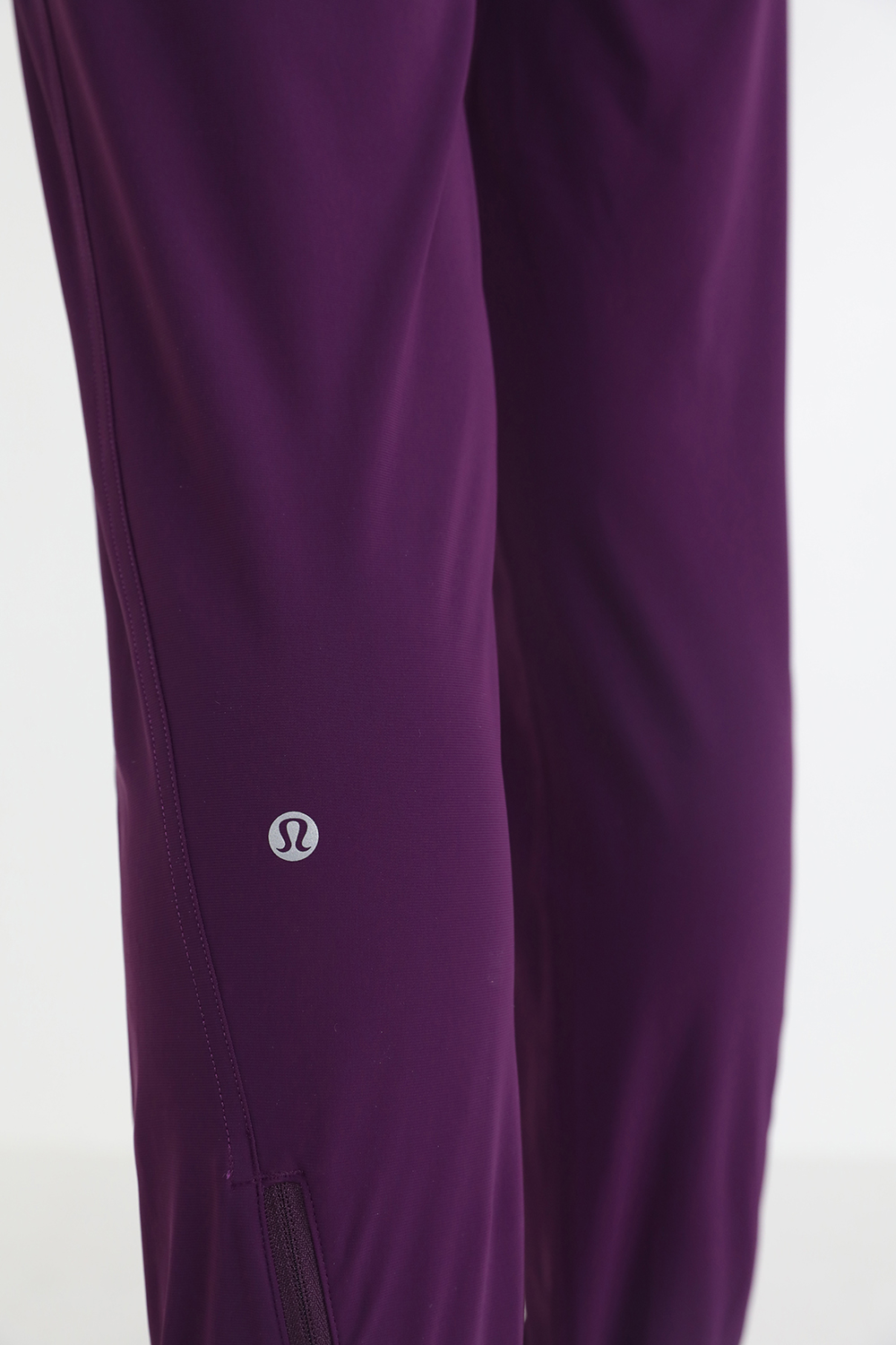 תמונת תקריב דוגמן של Adapted State HR Jogger