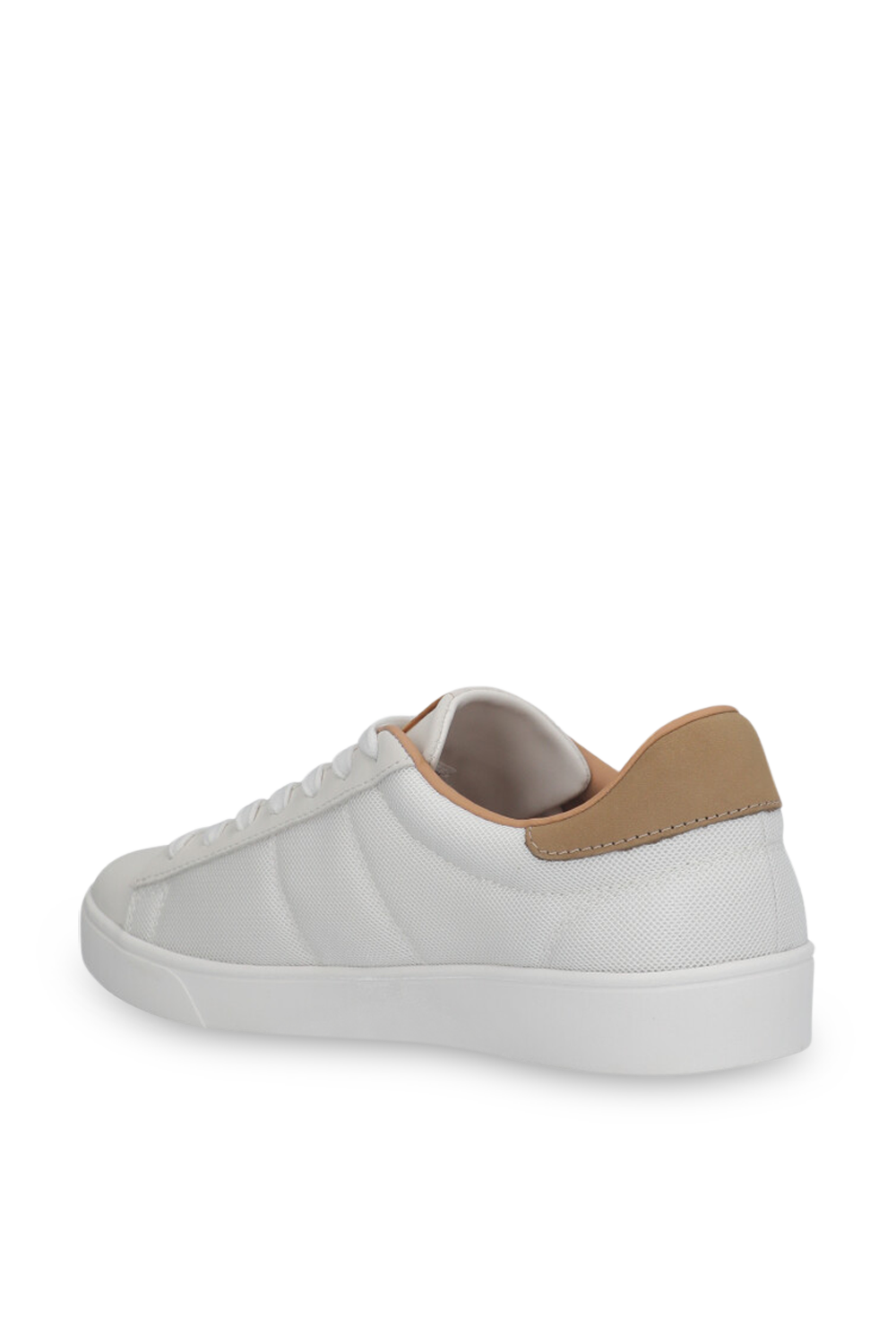 תמונה אחורית של נעלי סניקרס ספנסר FRED PERRY