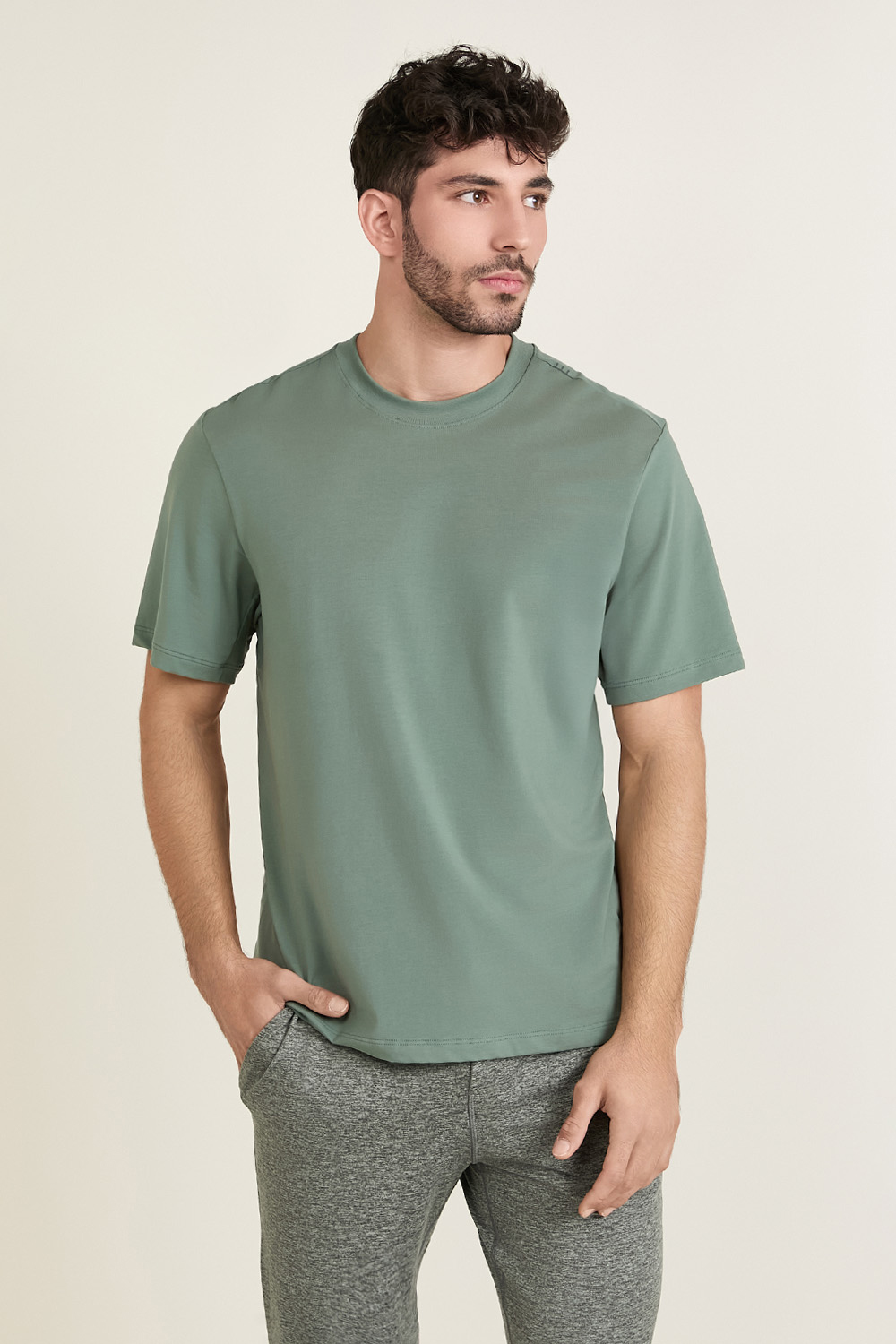 תמונת דוגמן קידמית של Zeroed In Short Sleeve Shirt LULULEMON