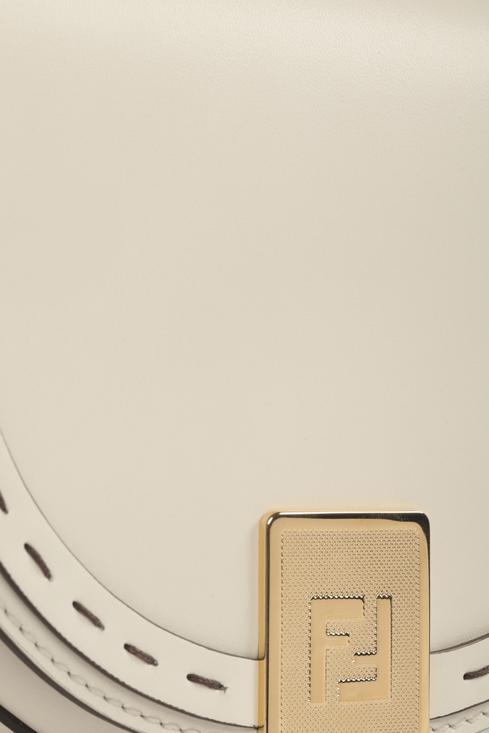 תמונת תקריב של Moonlight Bag in White Leather FENDI