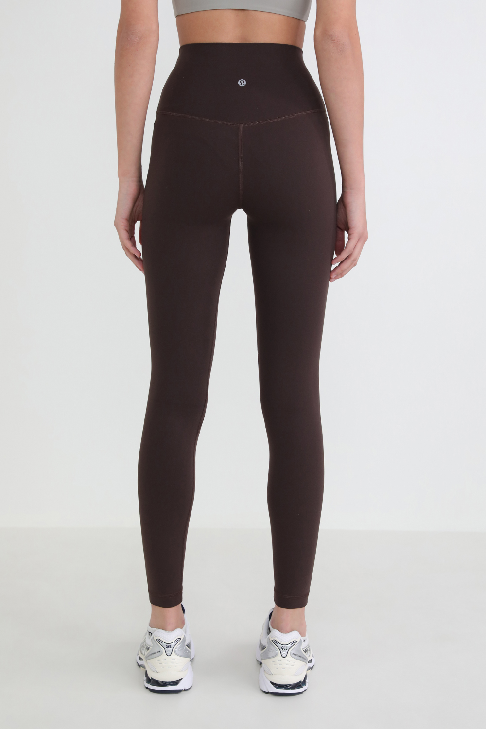 תמונת דוגמן אחורית של Align HR Pant 25" Leggings